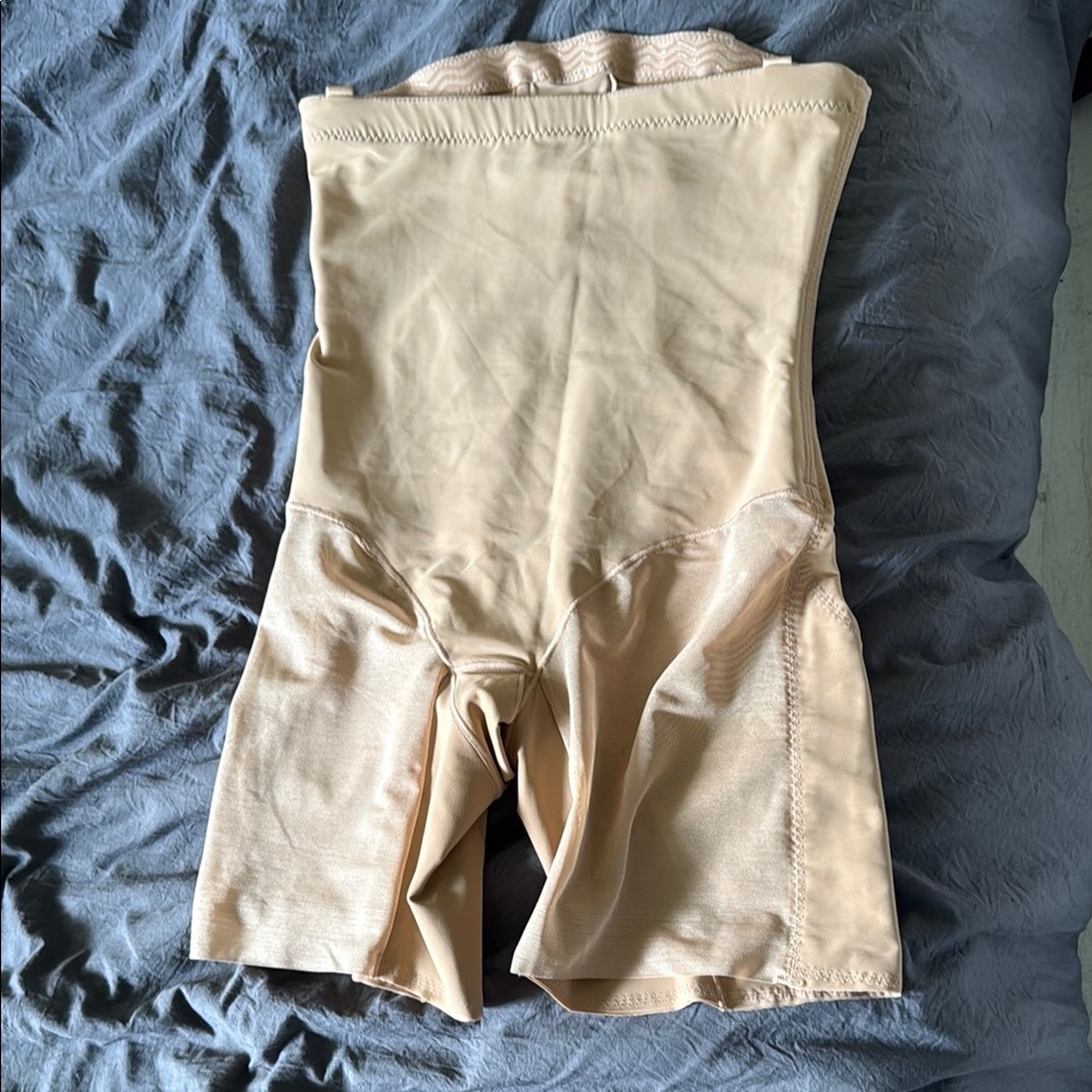 Honeylove Tan Shapewear with Seamless Design
